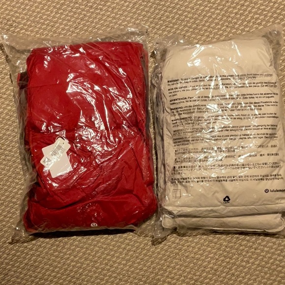 Lululemon COC Red and White Puffer Scarves - Never worn, with tags - Picture 2 of 2